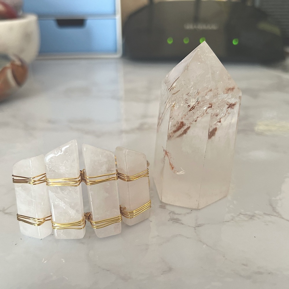 New, Clear Quart crystal stone tower and bangle
